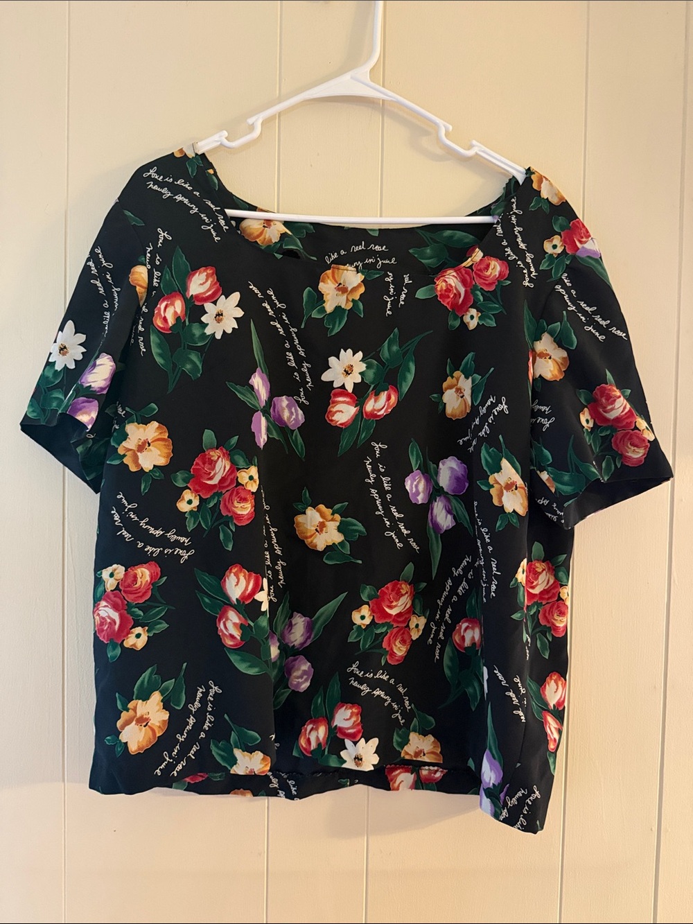 Sonnet Floral Short-Sleeve blouse